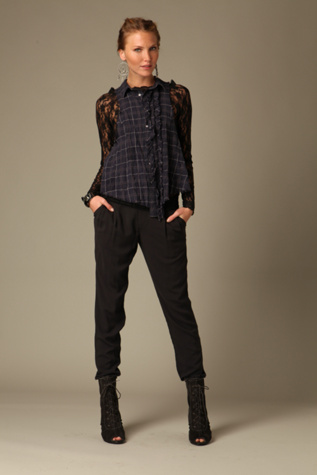 Pleated Skinny Trouser