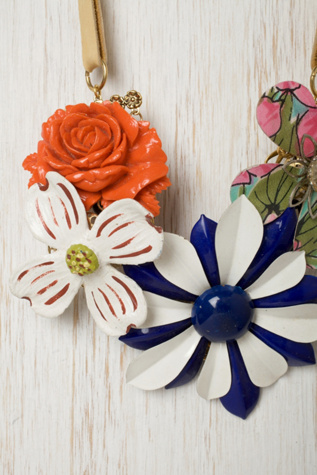 One of a Kind Vintage Flower Necklace