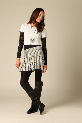 Black/white