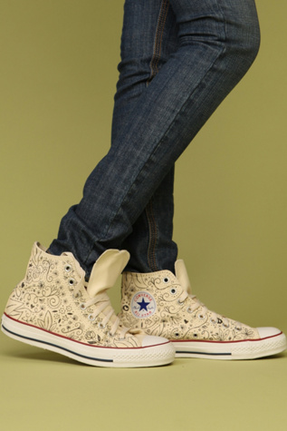 Hand Drawn Floral Converse