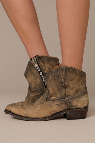 Chavez Zip Boot