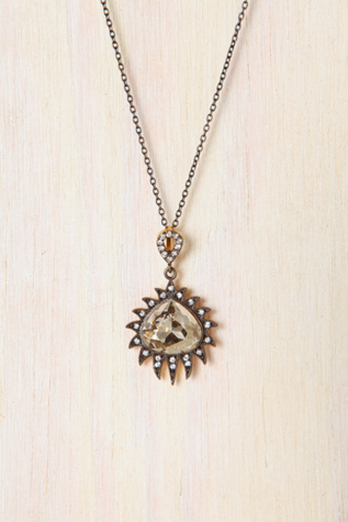 Claw Drop Necklace