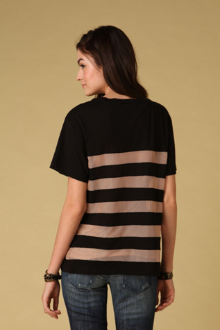 Black/nude