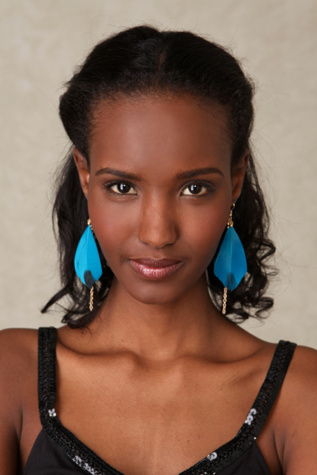 Dipped Feather Earrings