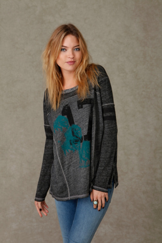 Graphic Pullover