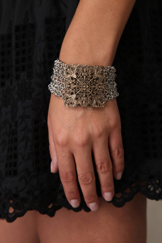 Queen's Crest Bracelet