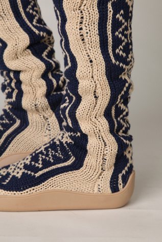 Navy/Cream