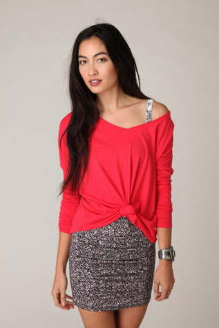 V-Neck Beheaded Tee