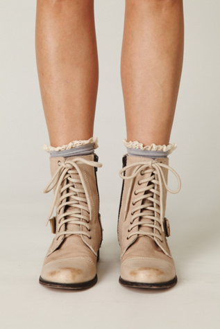 Max Lace Up Boot