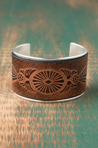 Call Of The Wild Cuff