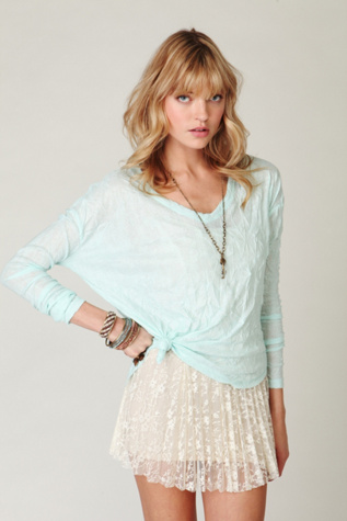 V-Neck Crinkled Turtle Long Sleeve Top