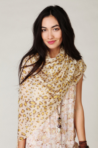 Loving Leopard Scarf