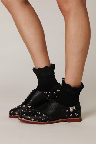 Black / Black