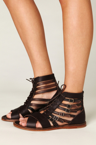 Pallas Sandal