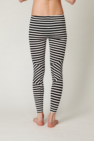 Black / White Stripe