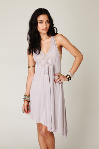 Sleeveless Asymmetric Applique Top
