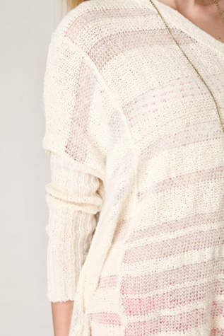 Scoot Inn Oversized Pullover