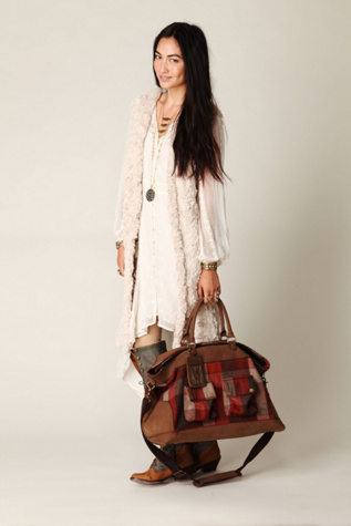 Astoria Luggage Bag