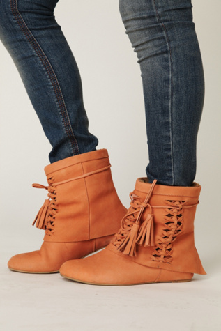 Tain Tassel Boot