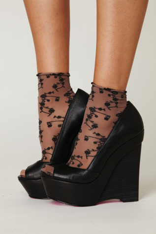 Tiramisu Stacked Platform