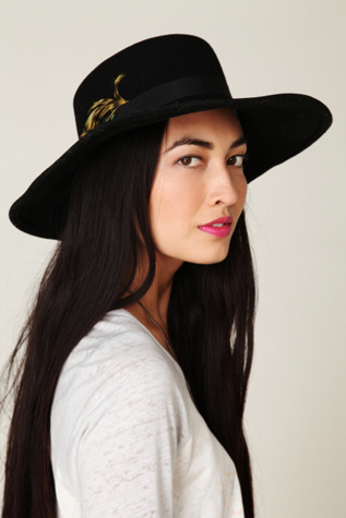 Justus Wide Brim Hat