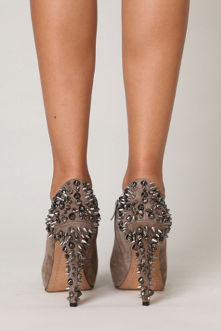 Rizzo Spike Heel