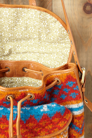 Peruvian Ski Satchel