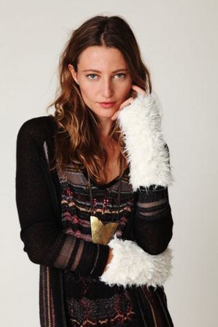Ashlyn Faux Fur Armwarmer