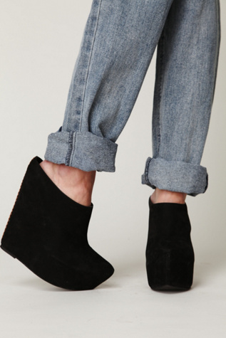 Julianne Mule