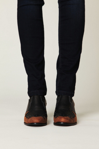 Brown / Black