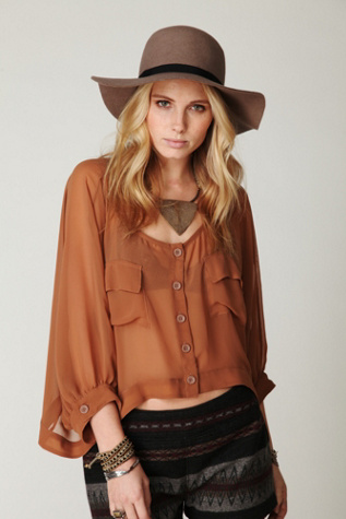 2-Pocket Sheer Crop Top