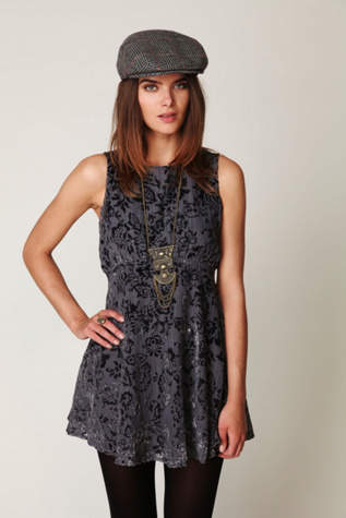 Dancing Pretty Velvet Dress