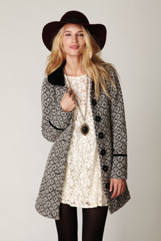 Retro Tapestry Coat