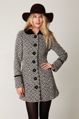 Retro Tapestry Coat