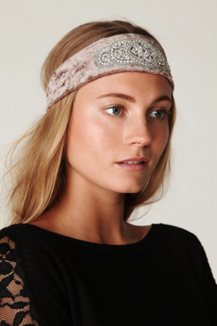 Velvet Crest Turban