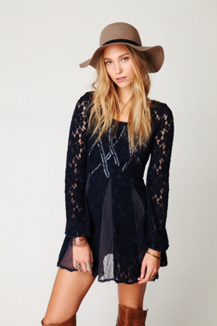 Nicole Embellished Lace