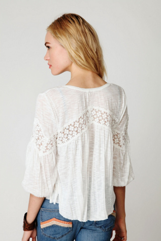Long Sleeve Crinkle and Lace Top