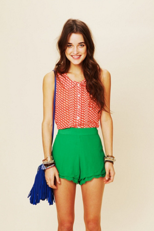 Sca-loped Skort
