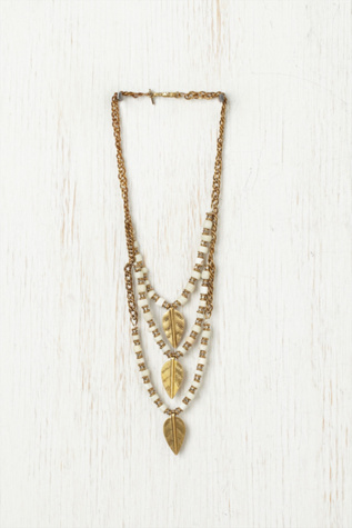 Tiered Leaf Bib