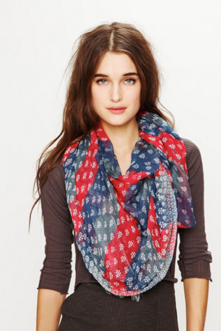 Border Americana Scarf