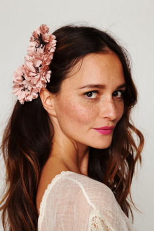 Anemone Hairclip