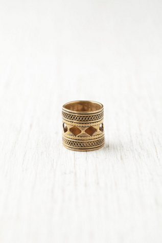 Armory Ring