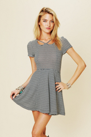 Brunch Date Dress