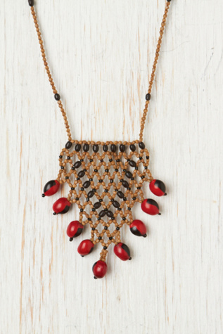 Adeli Net Pendant