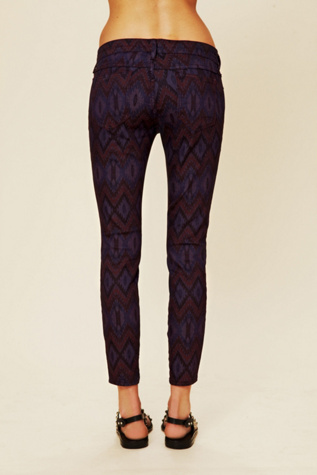 Tribal Print Ankle Crop