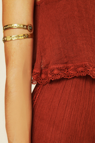 Rust / Tan