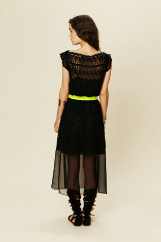Satya Lace Maxi Dress