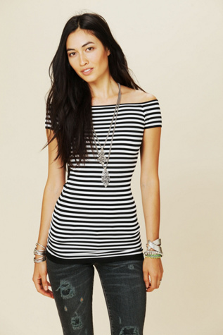 Black / White