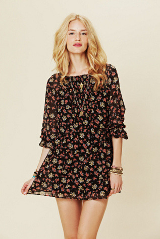 Court Me With Flowers Tunic
