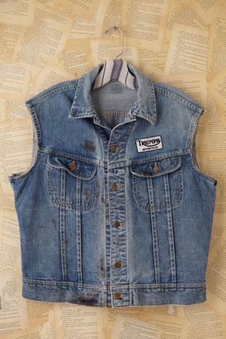 Free People Vintage Distressed Denim Vest in vintage-jeans